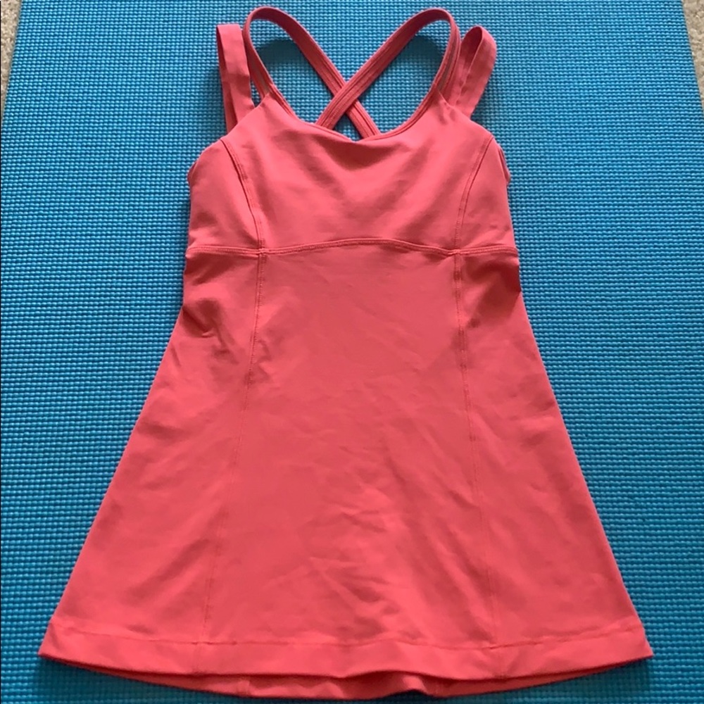 Lululemon pink tank
